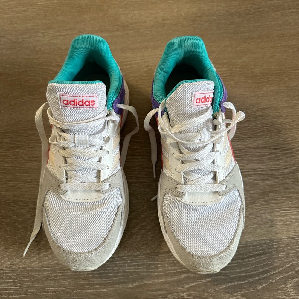 Adidas Sneakers